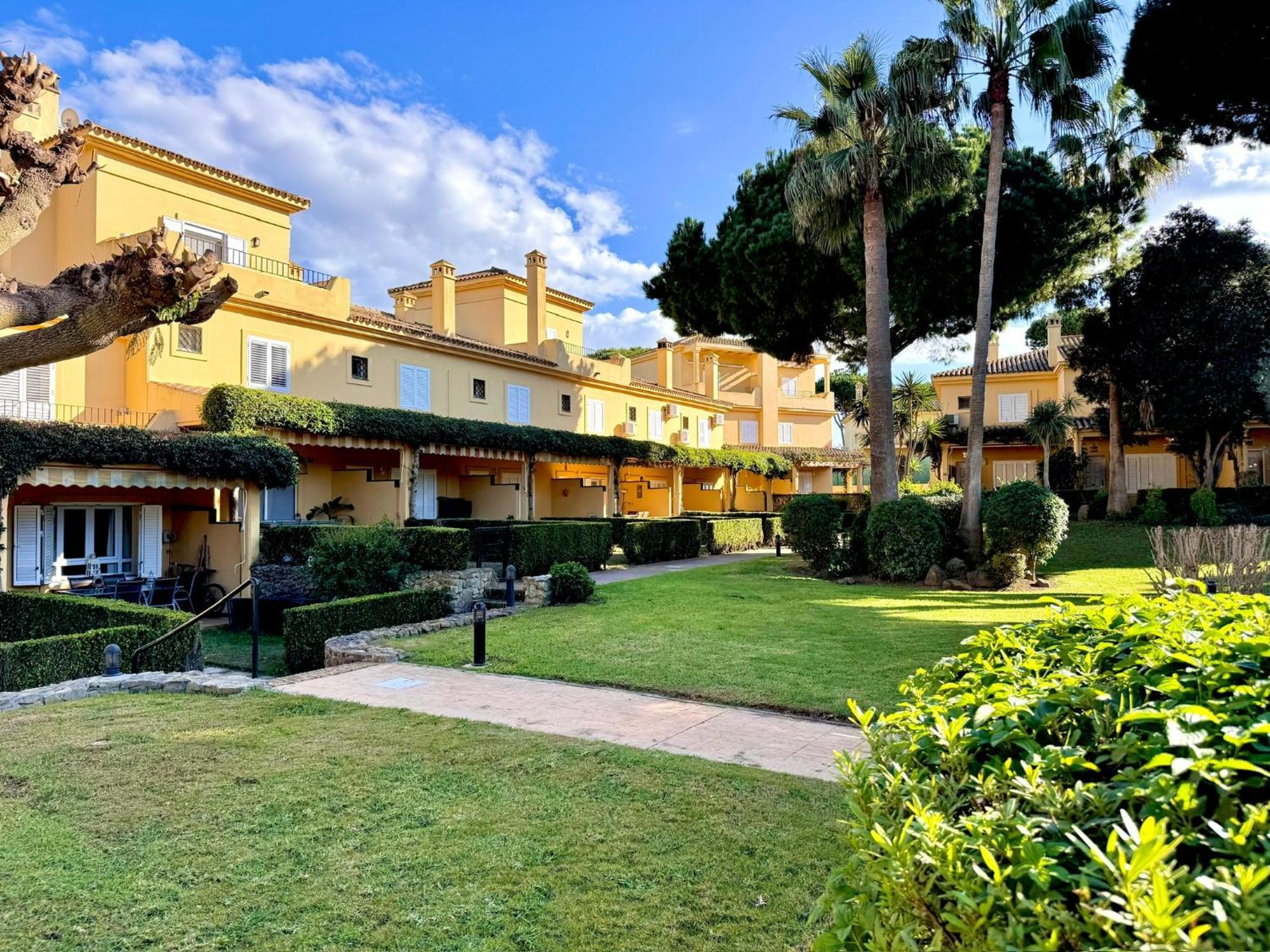 Holiday home Precioso Adosado El Cormoran *